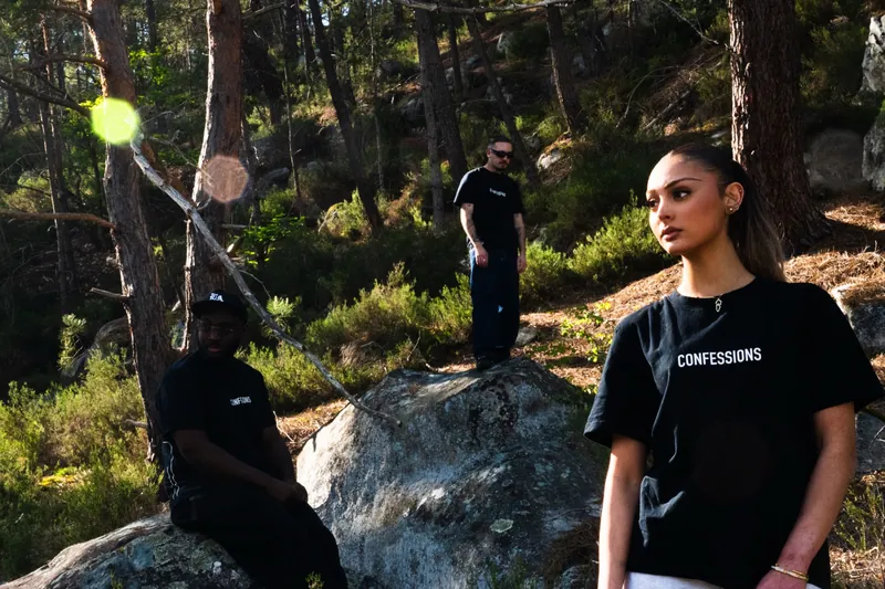 Lookbook Confessions Paris tourné en forêt